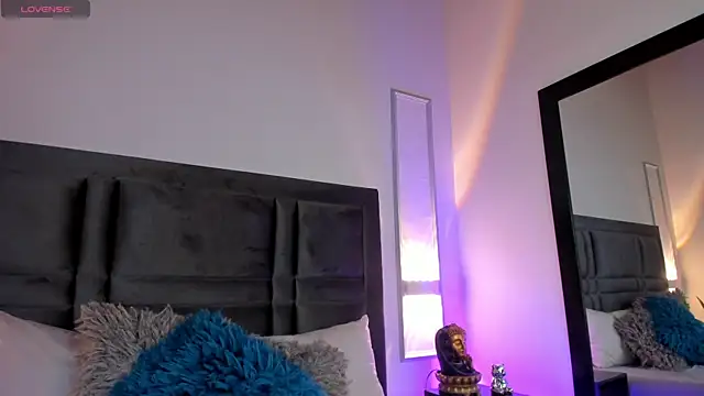 EmmaBecket2 online show from 17, 2, 2025