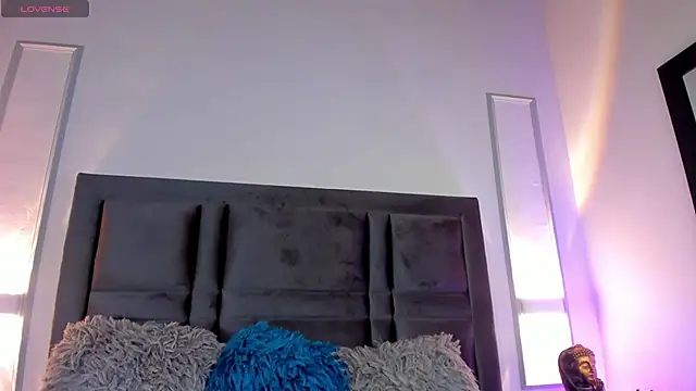 EmmaBecket2 online show from 19, 2, 2025