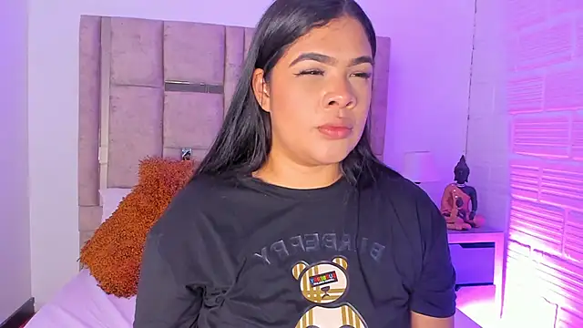 EmmaBecket2 online show from 26, 10, 2025