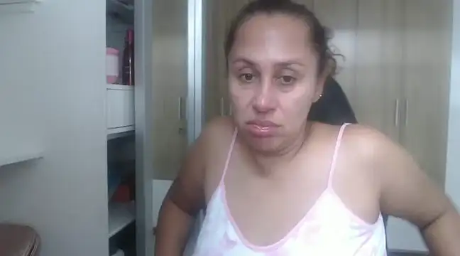 RoxanaLove9 online show from 19, 2, 2025