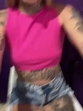 hotskinny1 online show from 4, 1, 2025