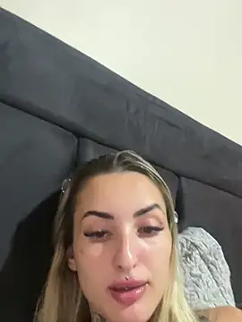 hotskinny1 online show from 20, 3, 2025