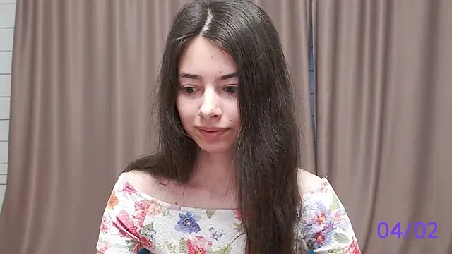 sweet sweet angel online show from 4, 2, 2025