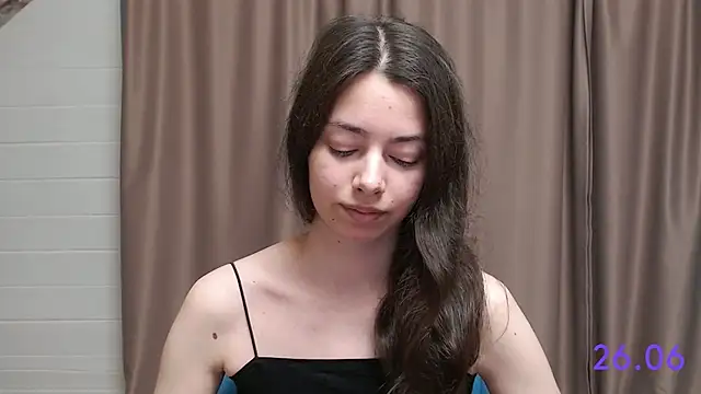 sweet sweet angel online show from 26, 6, 2026