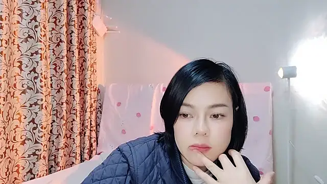 Linda-LL online show from 5, 3, 2025