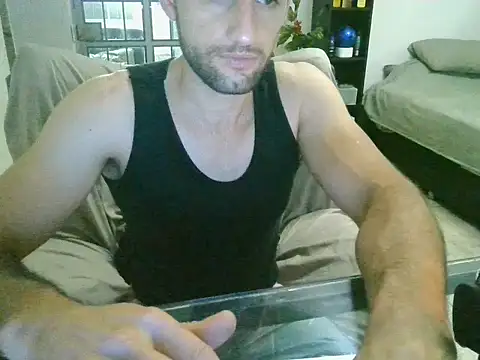 Snapshot of bauziva chatting on 10, 10, 2025 bauziva online show from 10, 10, 2025