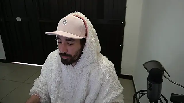 Your Ice cream online show from 3, 1, 2025