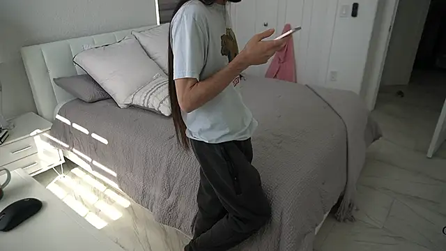 Your Ice cream online show from 12, 2, 2025