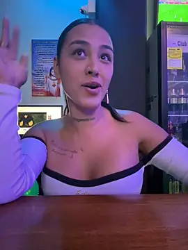 paisitahot1975 online show from 12, 2, 2025