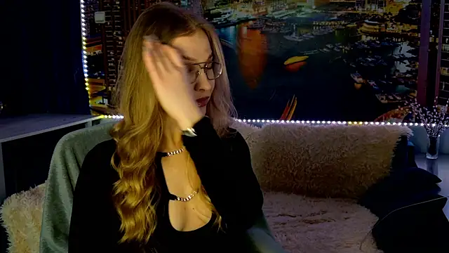 Snapshot of pusyavykusya chatting on 3, 3, 2026 pusyavykusya online show from 3, 3, 2026