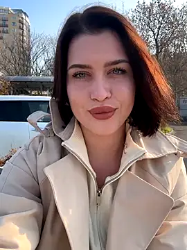 KikiWatson online show from 9, 11, 2025