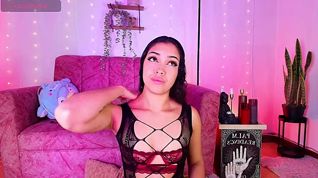 Sara Jhonson online show from 16, 7, 2026