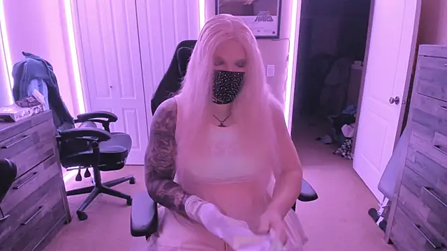 Snapshot of Sissydream123 chatting on 10, 12, 2024 Sissydream123 online show from 10, 12, 2024