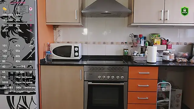 JennyCoquine online show from 1, 2, 2026