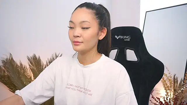 Peopleneedlove144 online show from 20, 1, 2025