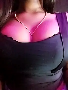 Esha Babyy online show from 3, 1, 2025