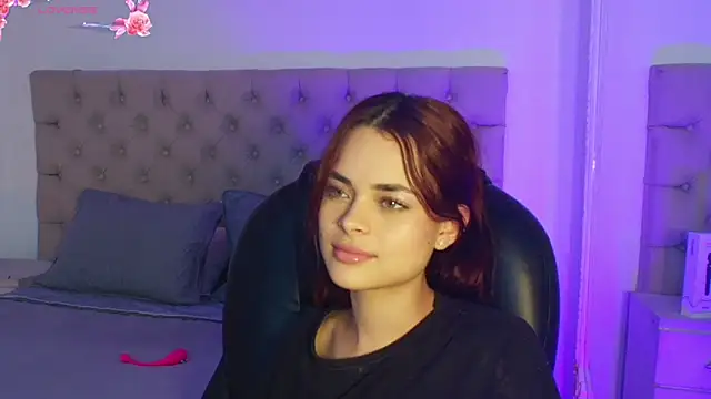 HannaRhodes online show from 10, 1, 2025
