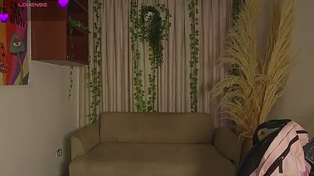 HannaRhodes online show from 13, 3, 2026