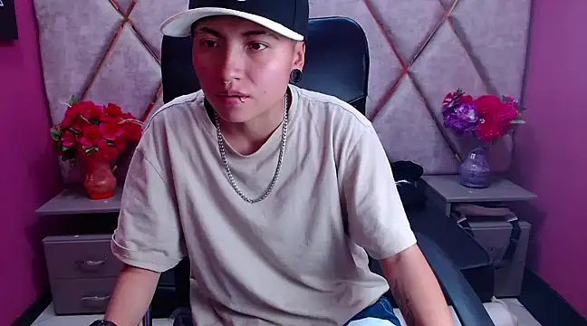 Im Mathias online show from 12, 2, 2025