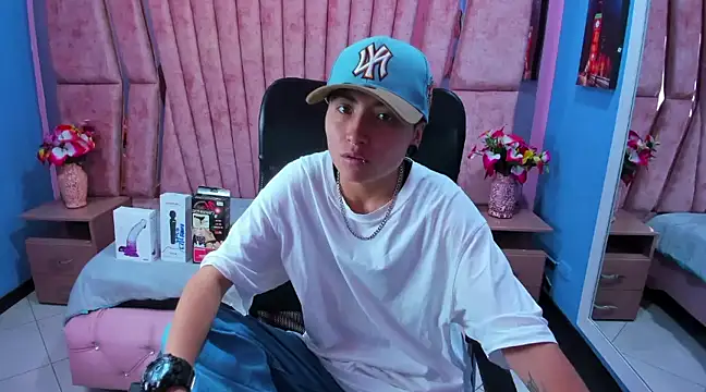 Im Mathias online show from 5, 3, 2025