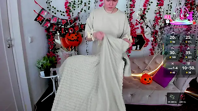 Snapshot of DreamyLuna chatting on 26, 10, 2025 DreamyLuna online show from 26, 10, 2025