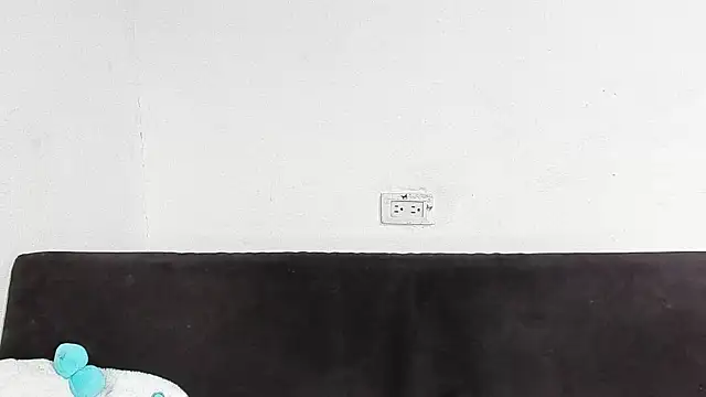 Snapshot of salome_daniel chatting on 4, 6, 2026 salome daniel online show from 4, 6, 2026