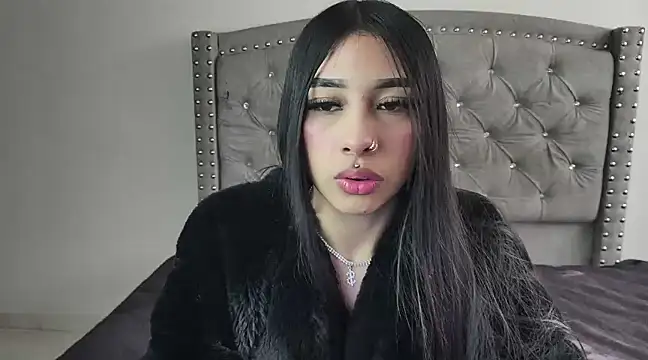 Snapshot of Nesuko_kamado_ chatting on 4, 3, 2025 Nesuko kamado online show from 4, 3, 2025
