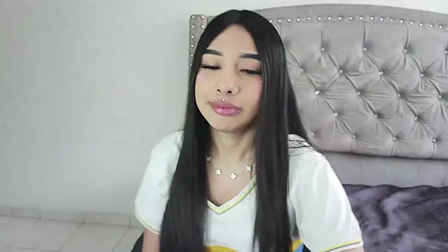 Snapshot of Nesuko_kamado_ chatting on 9, 9, 2025 Nesuko kamado online show from 9, 9, 2025