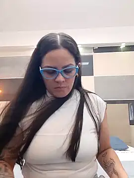 Zara Jackson online show from 20, 5, 2026