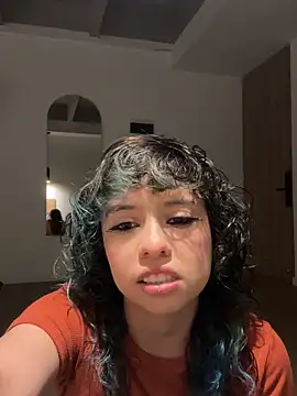 Sweet Chaos online show from 20, 2, 2026