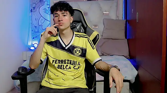 johnny cagee online show from 21, 10, 2025