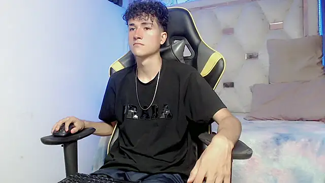 johnny cagee online show from 12, 11, 2025