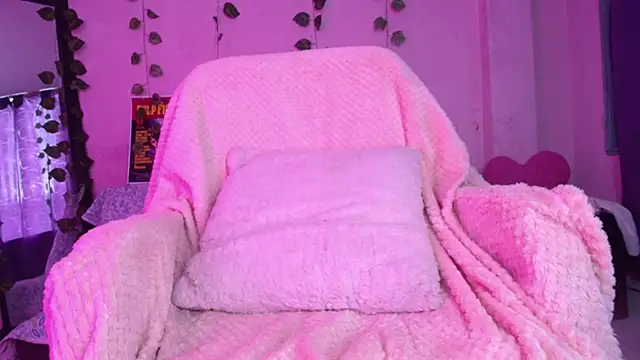 Snapshot of Gaby_Tailor chatting on 9, 1, 2025 Gaby Tailor online show from 9, 1, 2025
