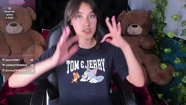  Sophie  miller online show from 6, 1, 2025