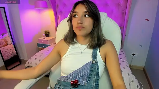  Sophie  miller online show from 31, 1, 2026