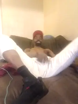 Snapshot of BuirdlyVerse chatting on 12, 5, 2026 BuirdlyVerse online show from 12, 5, 2026