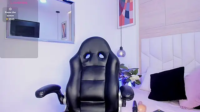 SaraMonroe1 online show from 29, 1, 2025