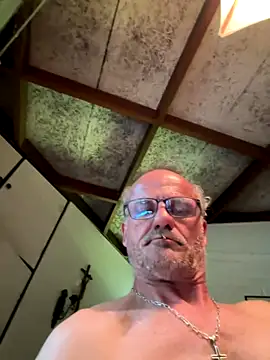 Snapshot of Bubbawarson chatting on 4, 12, 2025 Bubbawarson online show from 4, 12, 2025