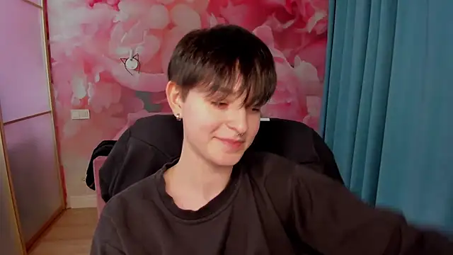 EmiliaYours online show from 21, 12, 2024