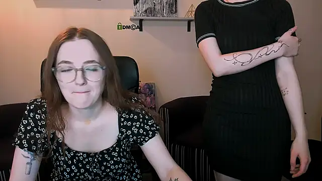 Snapshot of luna_berryy chatting on 6, 12, 2024 luna berryy online show from 6, 12, 2024