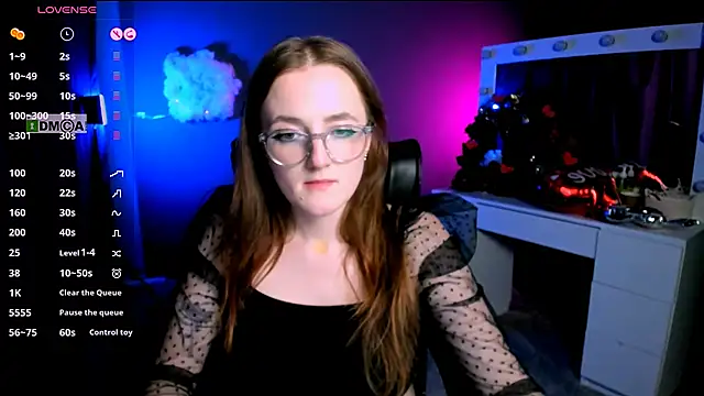 Snapshot of luna_berryy chatting on 18, 2, 2025 luna berryy online show from 18, 2, 2025