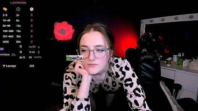 Snapshot of luna_berryy chatting on 21, 2, 2025 luna berryy online show from 21, 2, 2025