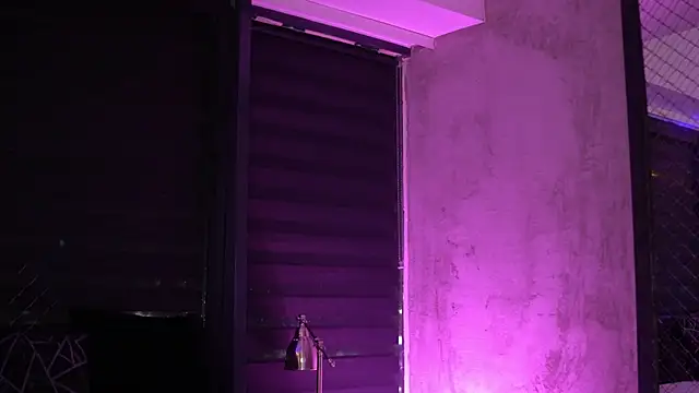 Candy Ivy online show from 6, 11, 2025