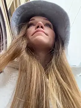 KitteCat online show from 4, 10, 2025