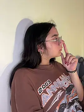 Snapshot of Cassie-millers chatting on 18, 12, 2024 Cassie-millers online show from 18, 12, 2024