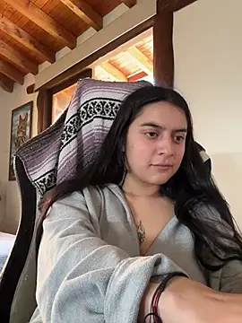 Snapshot of Cassie-millers chatting on 8, 1, 2025 Cassie-millers online show from 8, 1, 2025