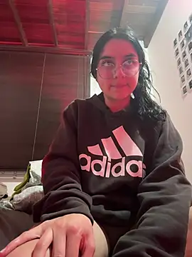 Snapshot of Cassie-millers chatting on 27, 1, 2025 Cassie-millers online show from 27, 1, 2025