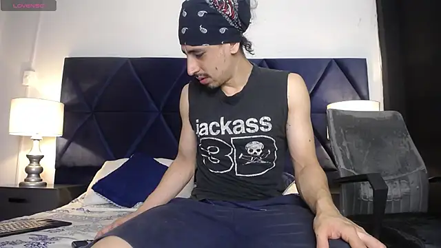 Sr Magnus  online show from 4, 2, 2025