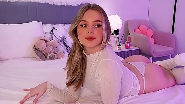 SIlviaBeyt online show from 18, 1, 2025