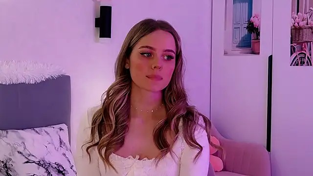 SIlviaBeyt online show from 19, 1, 2025